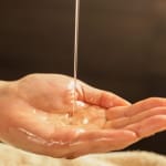 エッセンシャルオイル